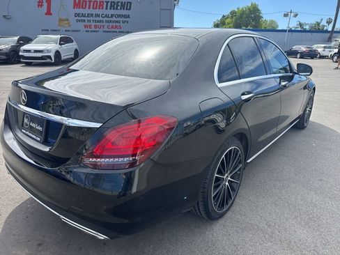 Used 2021 Mercedes-Benz C 300 Sedan image 4