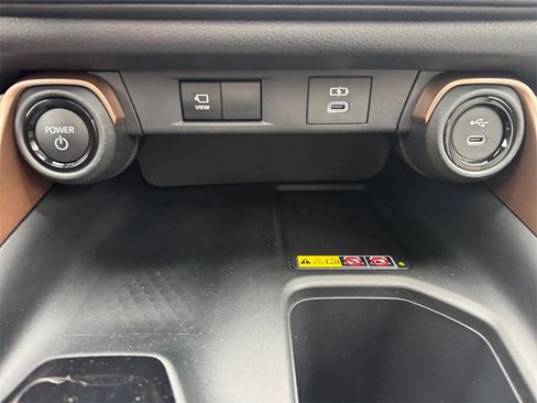 Used 2026 Toyota Grand Highlander AWD Hybrid image 24