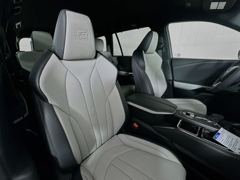 New 2026 Lexus TX 500h AWD w/ Technology Package image 27