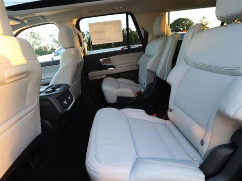 New 2025 Ford Expedition Max Platinum w/ Driver's Package image 14