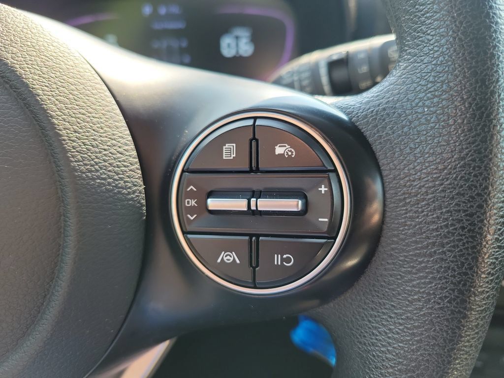 Used 2023 Kia Soul LX w/ Option Group 015 FWD image 14