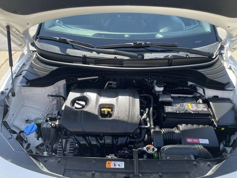 Used 2022 Kia Soul LX FWD image 12