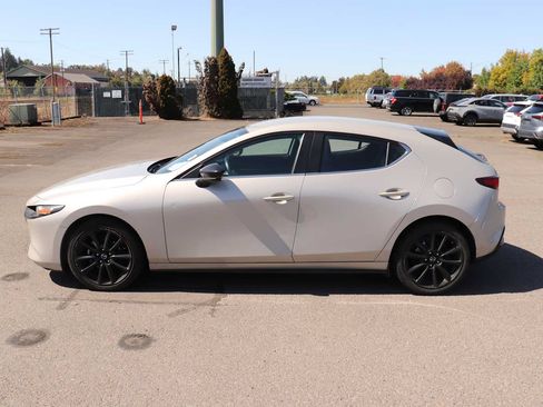 Used 2024 MAZDA MAZDA3 s FWD image 8