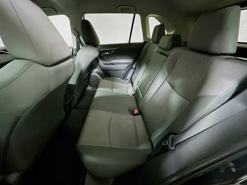 Certified 2024 Toyota RAV4 XLE image 21