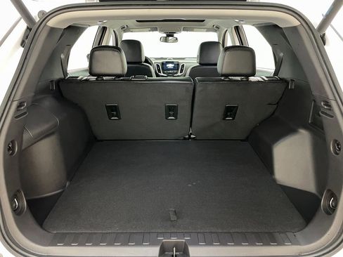 Certified 2024 Chevrolet Equinox Premier image 45