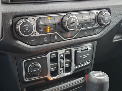 New 2026 Jeep Wrangler Sport S image 21