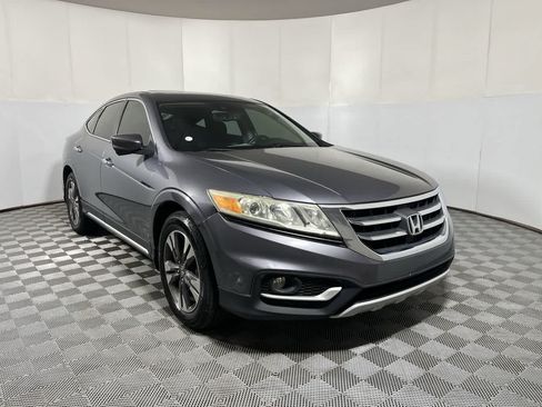 Used 2015 Honda Crosstour EX-L image 2