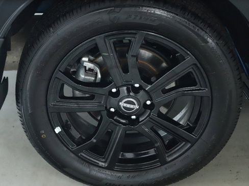 Certified 2024 Nissan Kicks SV w/ Interior Electronics Package image 12