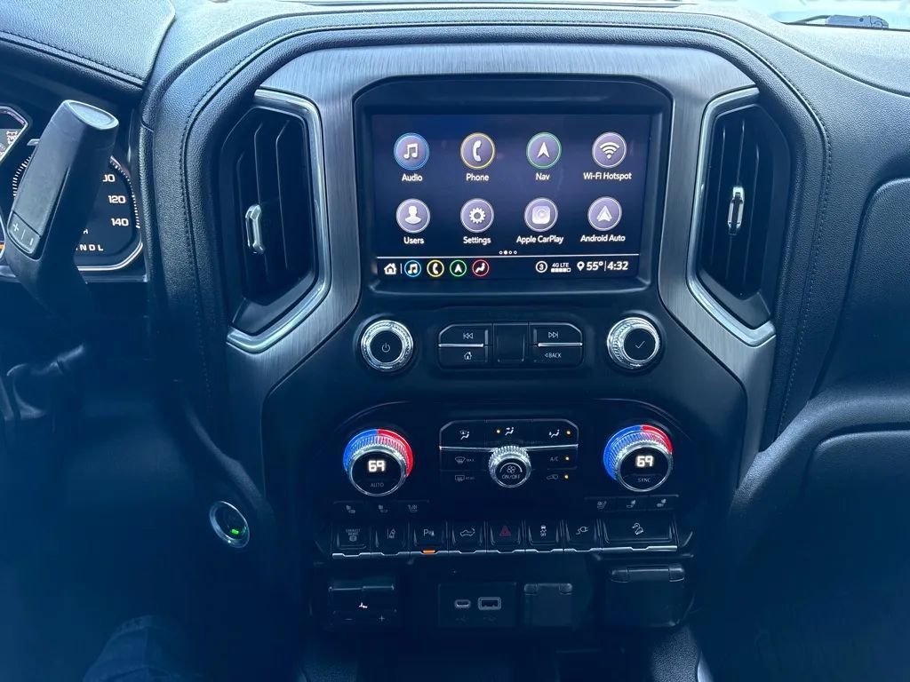 Used 2020 GMC Sierra 2500 Denali w/ Technology Package AWD/4WD image 15