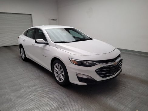 Used 2025 Chevrolet Malibu LT image 13