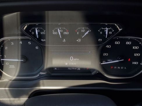 Used 2022 GMC Sierra 1500 Elevation w/ LPO, Elevation Black Package AWD/4WD image 11