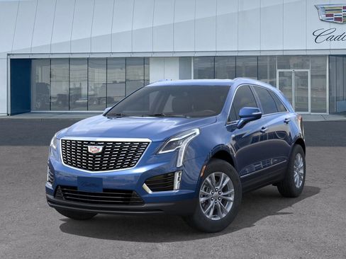 New 2026 Cadillac XT5 Luxury image 6