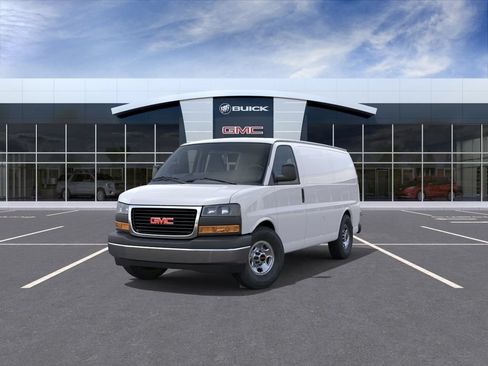 New 2026 GMC Savana 2500 w/ Chrome Appearance Package RWD image 8
