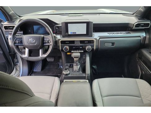 Used 2024 Toyota Tacoma SR5 w/ SR5 Upgrade Package AWD/4WD image 12
