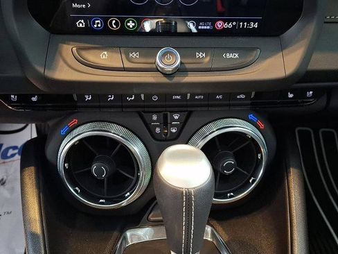 Used 2020 Chevrolet Camaro LT w/ RS Package image 15