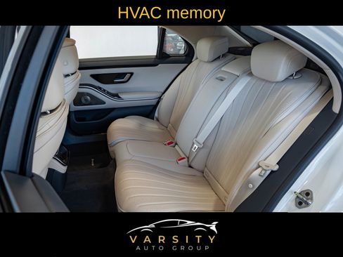 Used 2022 Mercedes-Benz S 500 4MATIC w/ AMG Line Package image 14