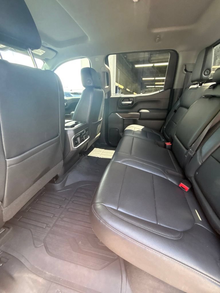Used 2021 GMC Sierra 1500 SLT w/ SLT Premium Plus Package AWD/4WD image 17