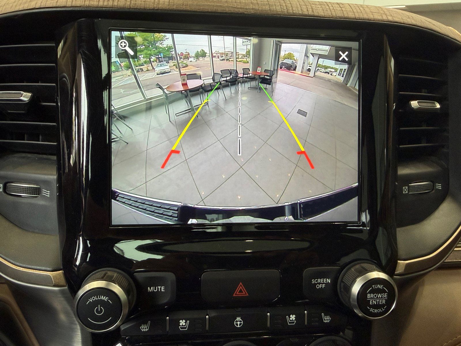 Used 2019 RAM 1500 Limited w/ Trailer Tow Group AWD/4WD image 25