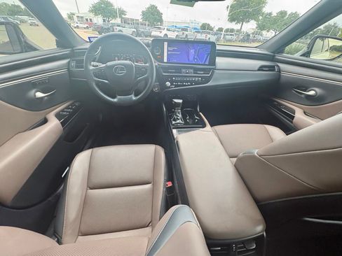 Used 2023 Lexus ES 350 w/ Premium Package FWD image 8