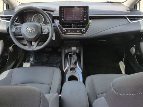 Used 2021 Toyota Corolla LE FWD image 14