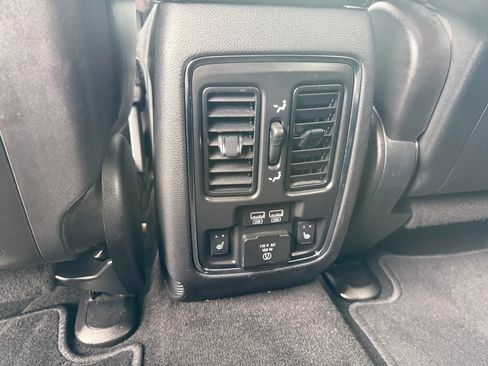 Used 2014 Dodge Durango Limited w/ Premium Group AWD/4WD image 19