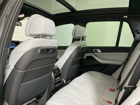 New 2026 BMW X5 sDrive40i w/ M Sport Package image 26