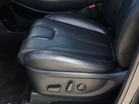 Used 2022 Hyundai Palisade SEL w/ 8P Bench Seat Package image 15