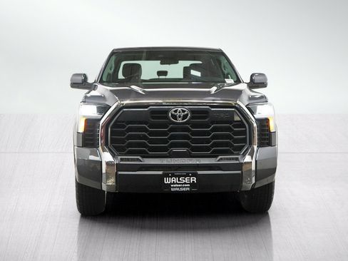 Used 2022 Toyota Tundra SR5 w/ TRD Off-Road Package AWD/4WD image 8