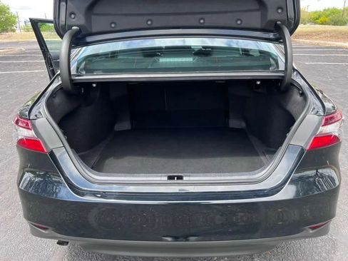 Used 2022 Toyota Camry LE w/ Cold Weather Package FWD image 7