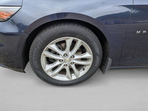 Used 2016 Chevrolet Malibu LT FWD image 10
