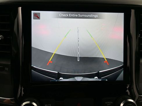 Used 2024 RAM 1500 Laramie image 17