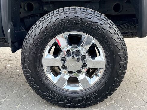 Used 2018 GMC Sierra 2500 Denali w/ Duramax Plus Package image 12