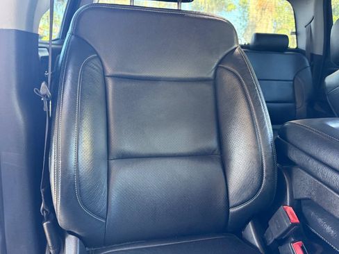Used 2018 Chevrolet Silverado 1500 LT w/ All Star Edition RWD image 37