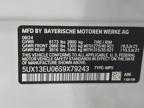 Certified 2025 BMW X5 sDrive40i w/ Climate Comfort Package image 31