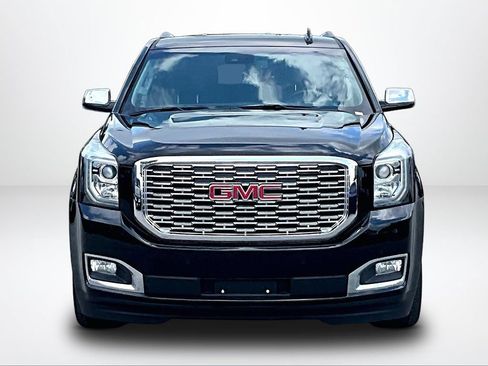 Used 2020 GMC Yukon Denali w/ Denali Ultimate Black Edition AWD/4WD image 4
