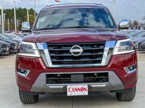 Used 2024 Nissan Armada Platinum w/ Captain's Chairs Package image 4