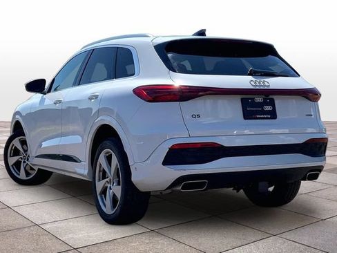 Certified 2025 Audi Q5 Premium w/ Premium Plus AWD/4WD image 11