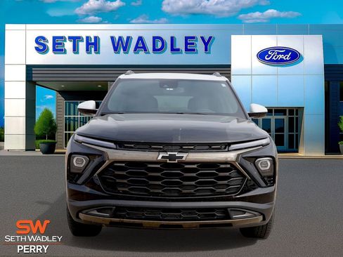 Used 2025 Chevrolet TrailBlazer ACTIV w/ Convenience Package image 4