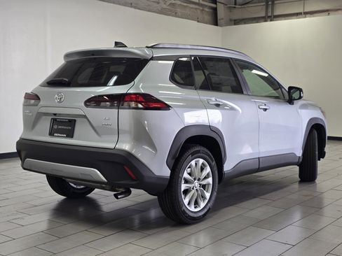 New 2026 Toyota Corolla Cross LE image 15