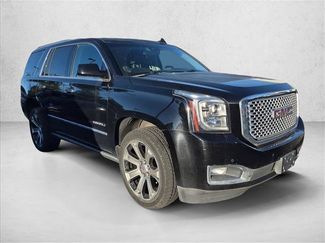 Used 2017 GMC Yukon Denali w/ Open Road Package AWD/4WD video 3