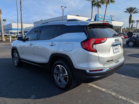 Used 2019 GMC Terrain SLT w/ LPO, Floor Liner Package image 6