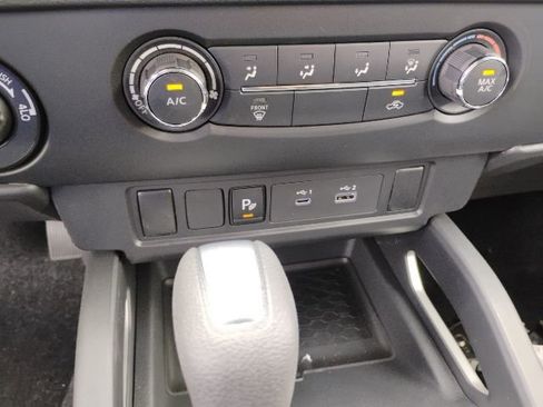 New 2026 Nissan Frontier SV w/ Tow Package AWD/4WD image 17