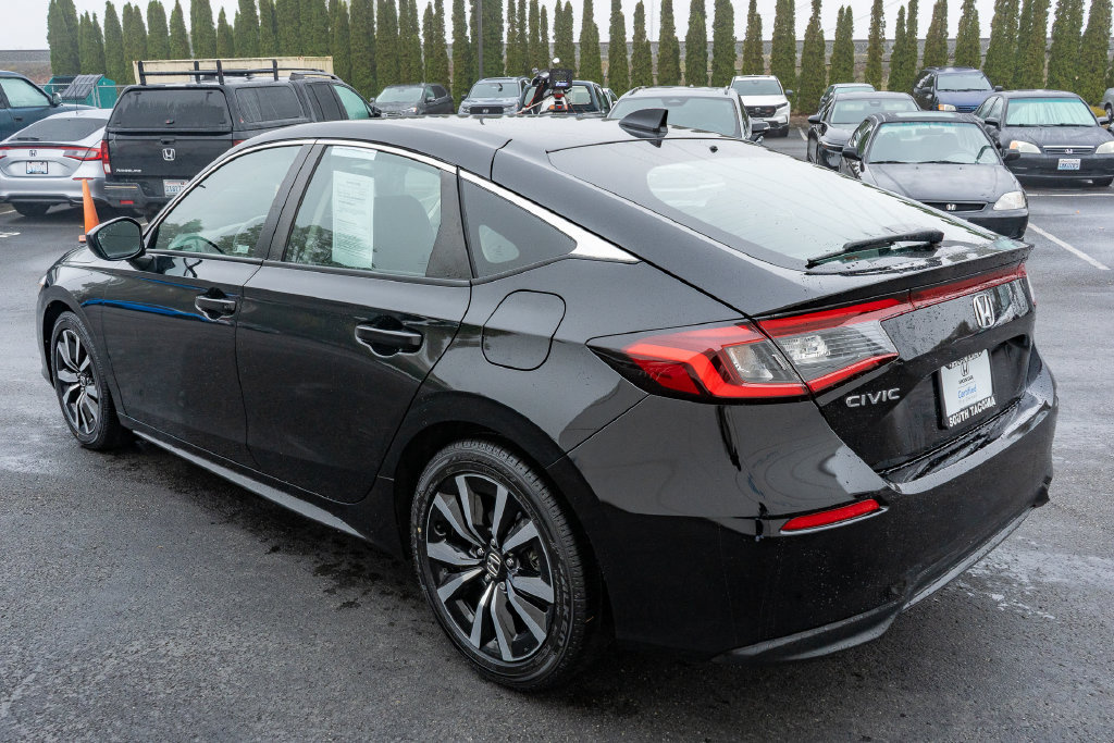Certified 2024 Honda Civic EX-L image 10