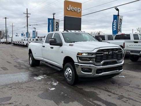 New 2026 RAM 3500 Tradesman image 3