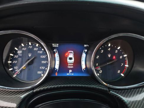 Used 2015 Maserati Quattroporte S Q4 image 19