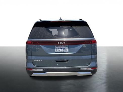 Certified 2024 Kia Carnival SX Prestige FWD image 6