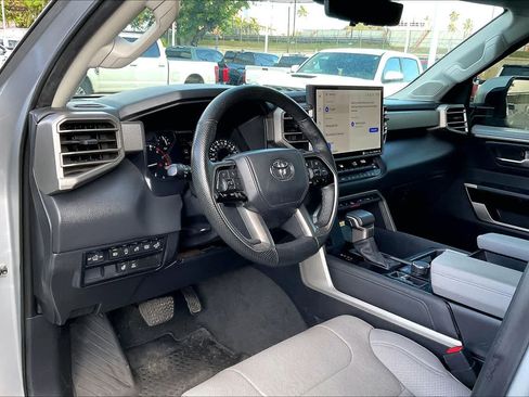 Used 2023 Toyota Tundra Limited AWD/4WD image 2