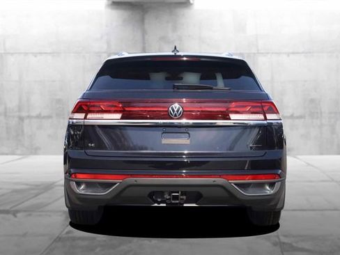 New 2026 Volkswagen Atlas Cross Sport SE image 6