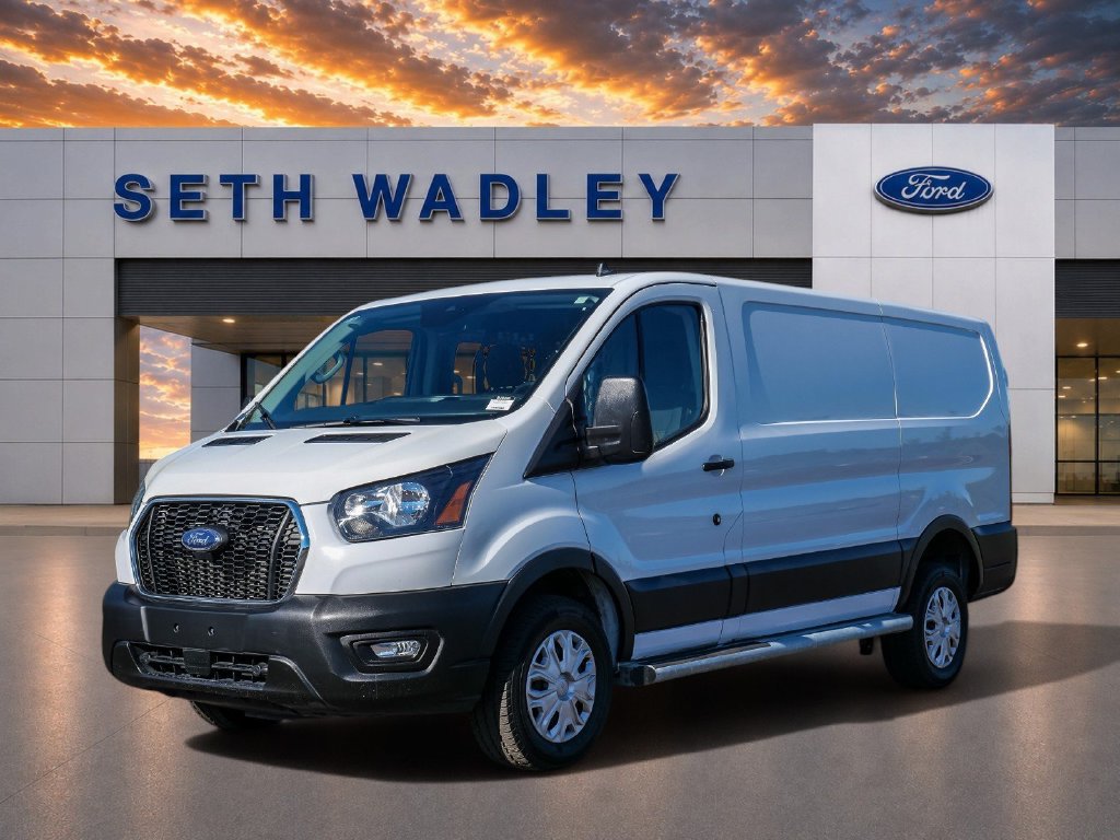 Used 2025 Ford Transit 250 Low Roof w/ Exterior Upgrade Package RWD image 3
