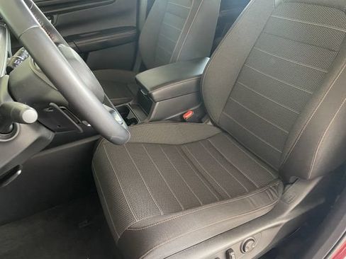 Used 2025 Honda CR-V Sport image 17